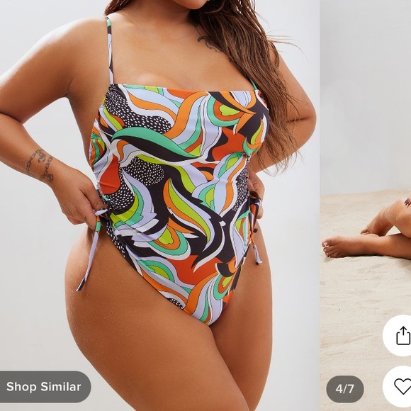 SWIMSUIT - Picture 1 of 3